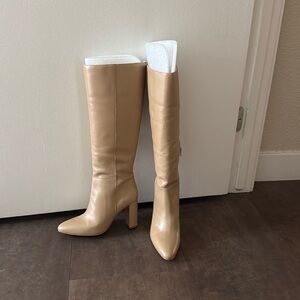 Barely worn camel / beige colored boots